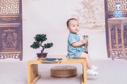 龙岩宝宝掉头发是怎么回事